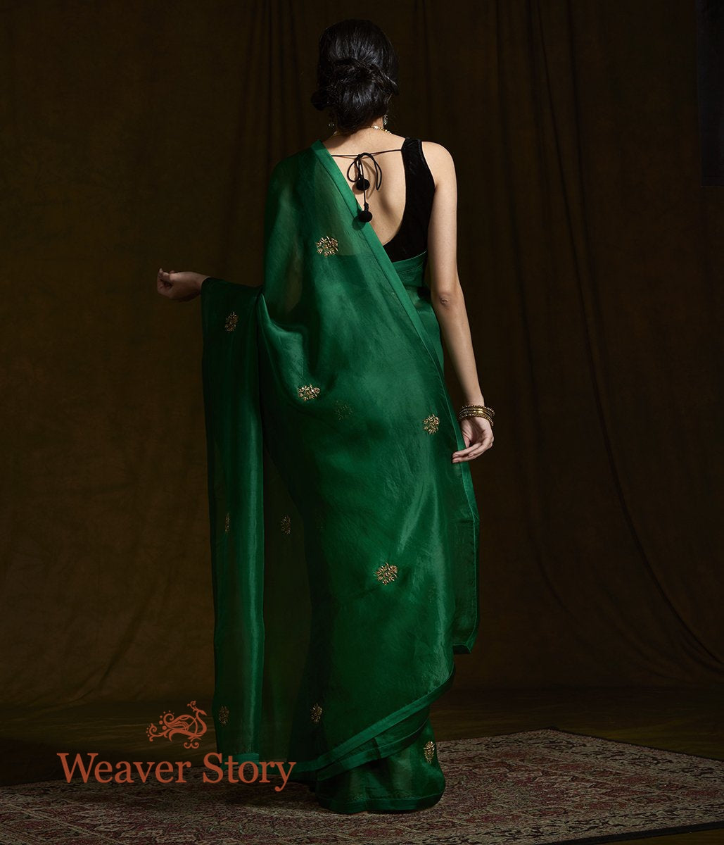 Green_Organza_Silk_Saree_with_Zardozi_Work_WeaverStory_03
