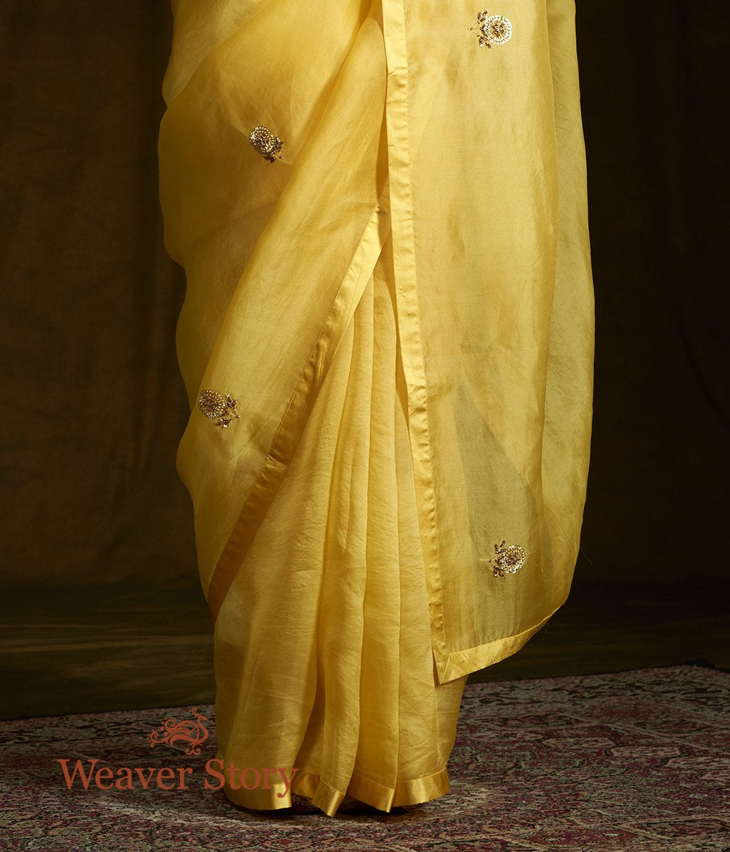 Yellow_Organza_Saree_with_Zardozi_Work_WeaverStory_04