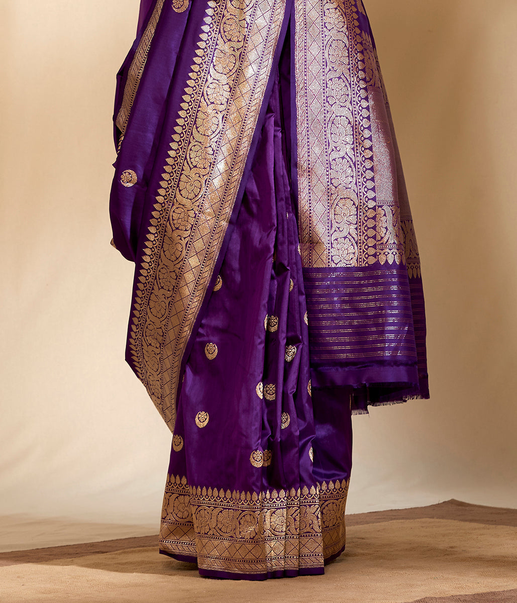 Purple_Kadhwa_banarasi_saree_with_konia_pallu_and_chaand_boota_WeaverStory_04