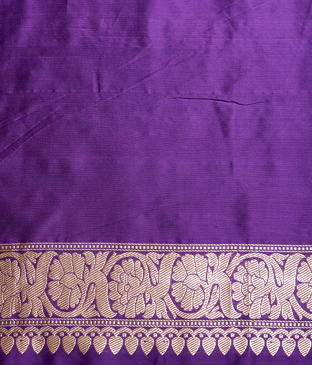 Purple_Kadhwa_banarasi_saree_with_konia_pallu_and_chaand_boota_WeaverStory_05