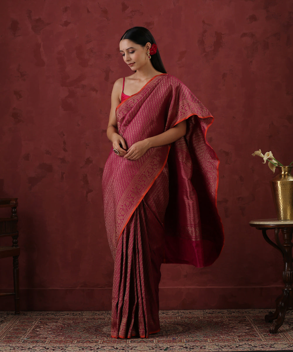 Handloom_Magenta_Pure_Katan_Silk_Kimkhab_Banarasi_Saree_With_Antique_Zari_and_Orange_Selvedge_WeaverStory_02