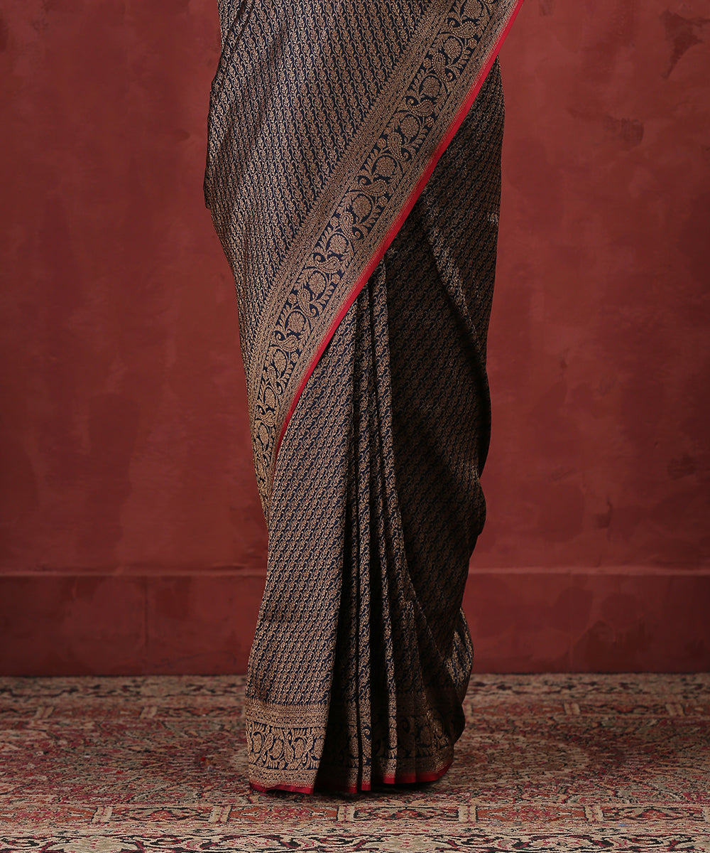Dark_Blue_Handloom_Pure_Katan_Silk_Kimkhab_Banarasi_Saree_With_Antique_Zari_WeaverStory_04