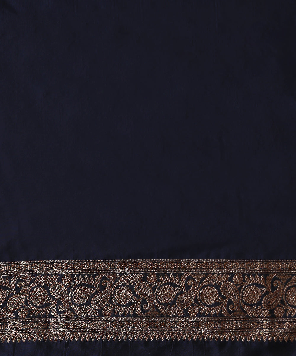 Dark_Blue_Handloom_Pure_Katan_Silk_Kimkhab_Banarasi_Saree_With_Antique_Zari_WeaverStory_05