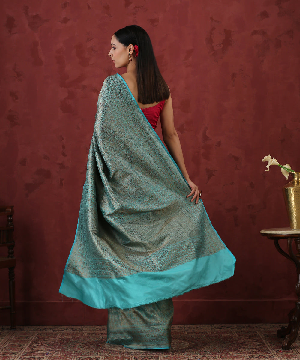 Handloom_Blue_Pure_Katan_Silk_Banarasi_Saree_With_Antique_Zari_WeaverStory_03