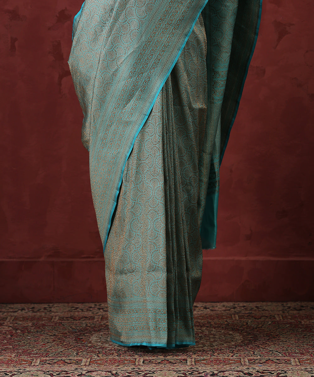 Handloom_Blue_Pure_Katan_Silk_Banarasi_Saree_With_Antique_Zari_WeaverStory_04