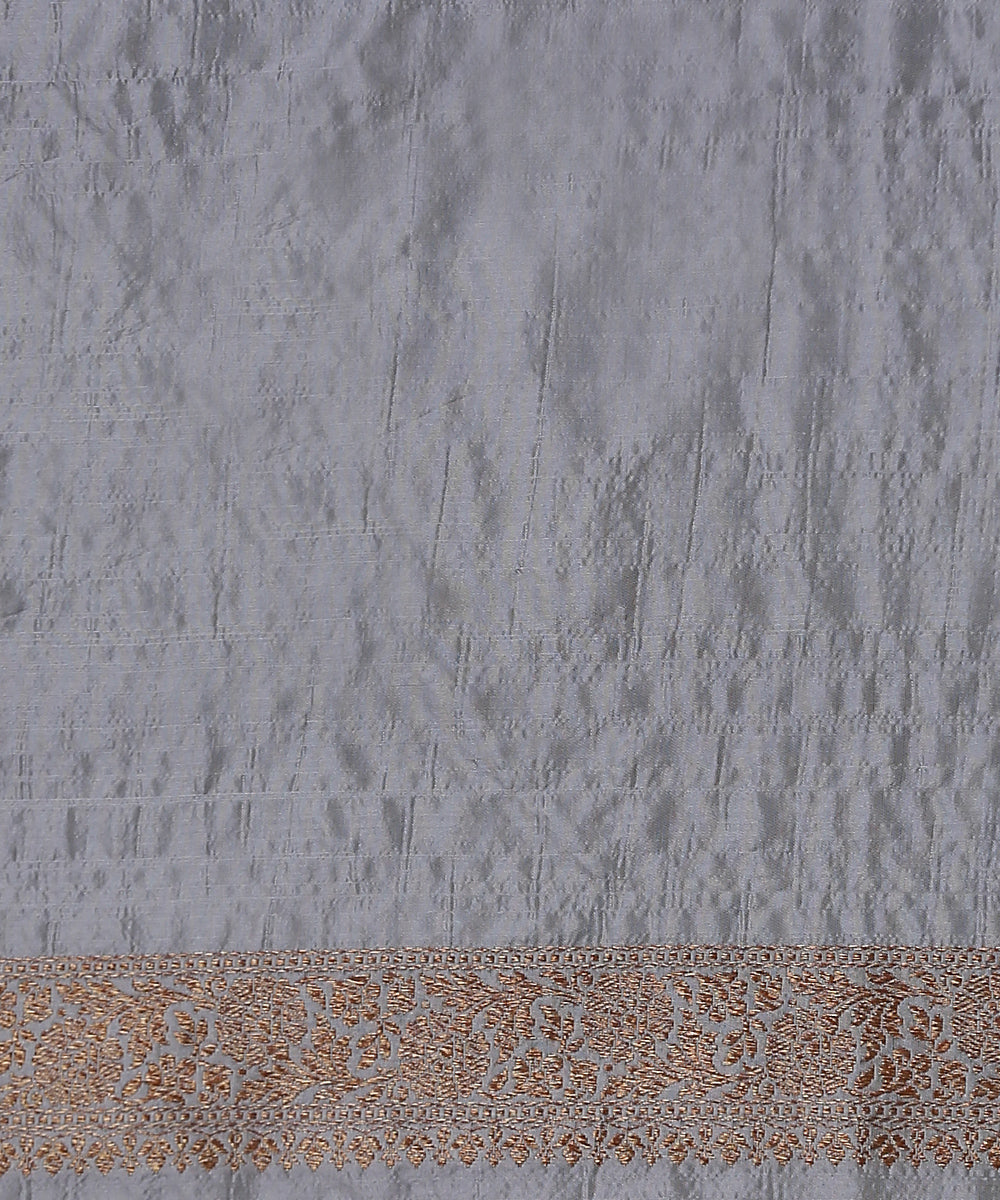 Handloom_Grey_Kimkhab_Pure_Katan_Silk_Banarasi_Saree_With_Antique_Zari_WeaverStory_05