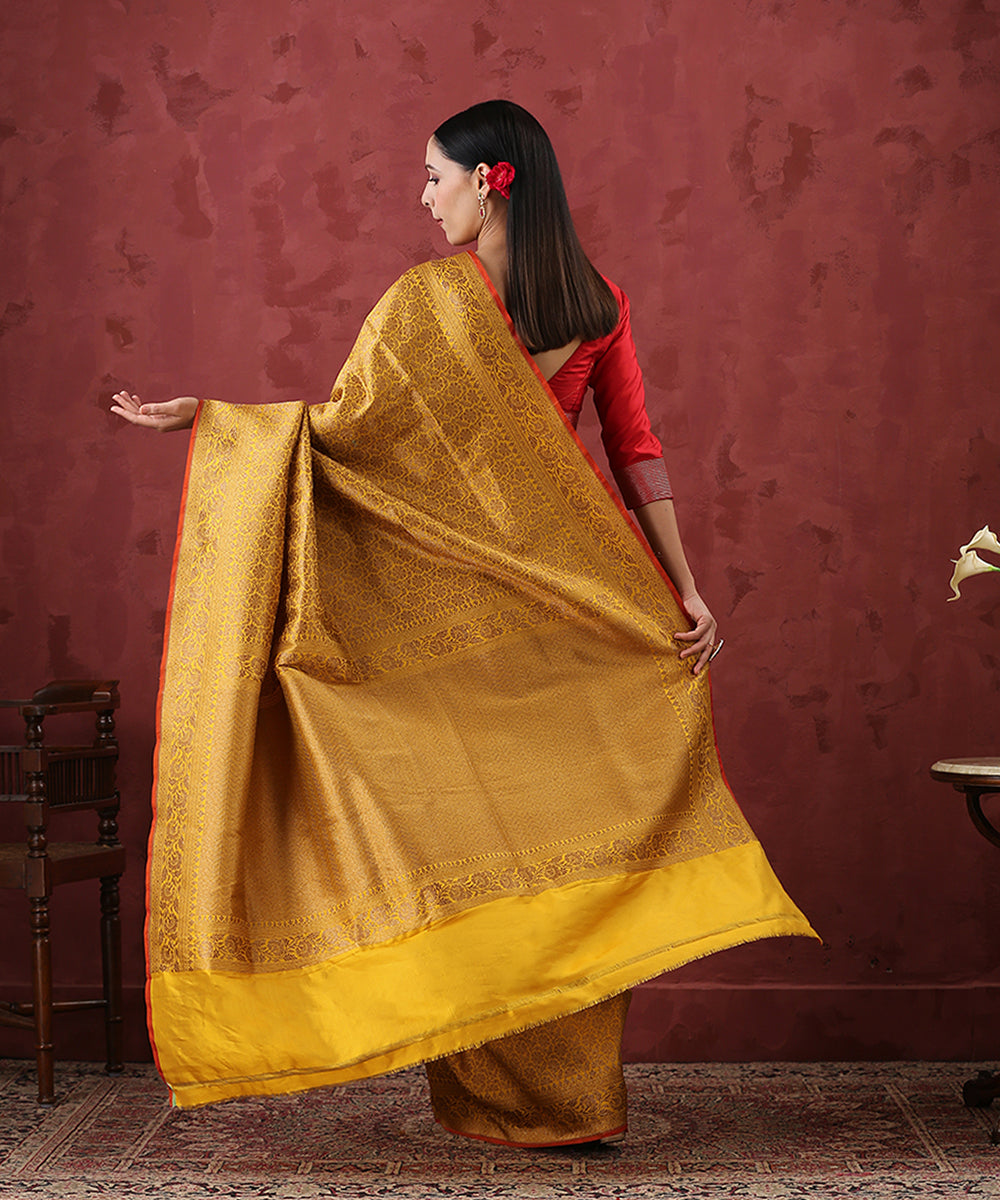 Mustard_Handloom_Pure_Katan_Silk_Kimkhab_Banarasi_Saree_With_Antique_Zari_WeaverStory_03