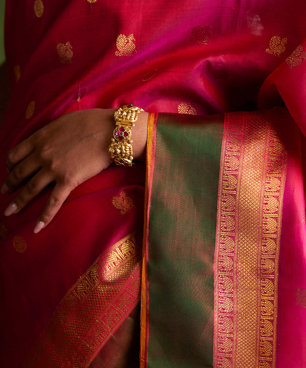 Pink_Handloom_Pure_Silk_Kanjivaram_Saree_With_Annapakshi_And_Rudraksh_Motifs_WeaverStory_05