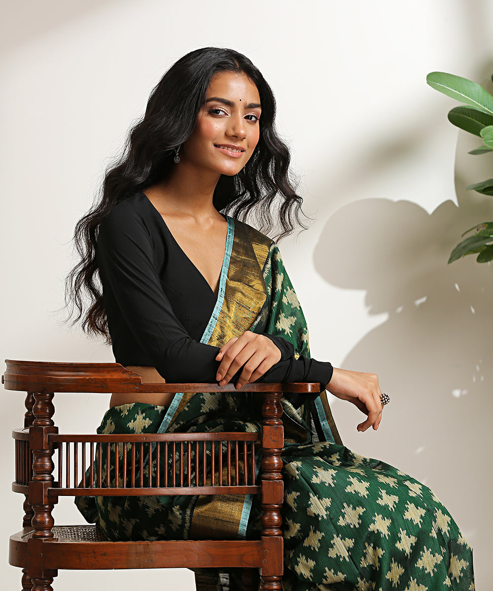Black_Handloom_Pure_Raw_Silk_Patola_Saree_With_Green_Border_And_Pallu_WeaverStory_01