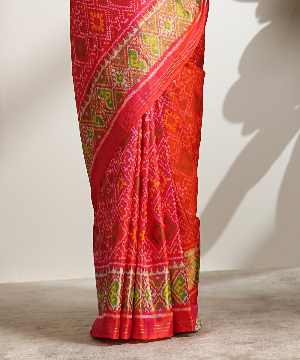 Handloom_Pink_Pure_Mulberry_Silk_Patola_Saree_With_Tissue_Border_WeaverStory_04