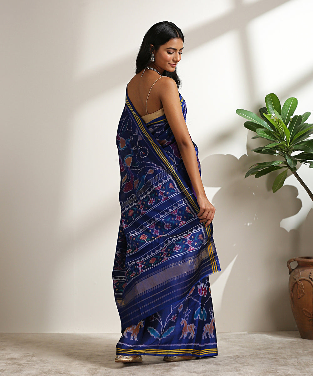 Handloom_Dark_Blue_8_Ply_Pure_Mulberry_Silk_Patola_Saree_With_Horse_Motifs_WeaverStory_03