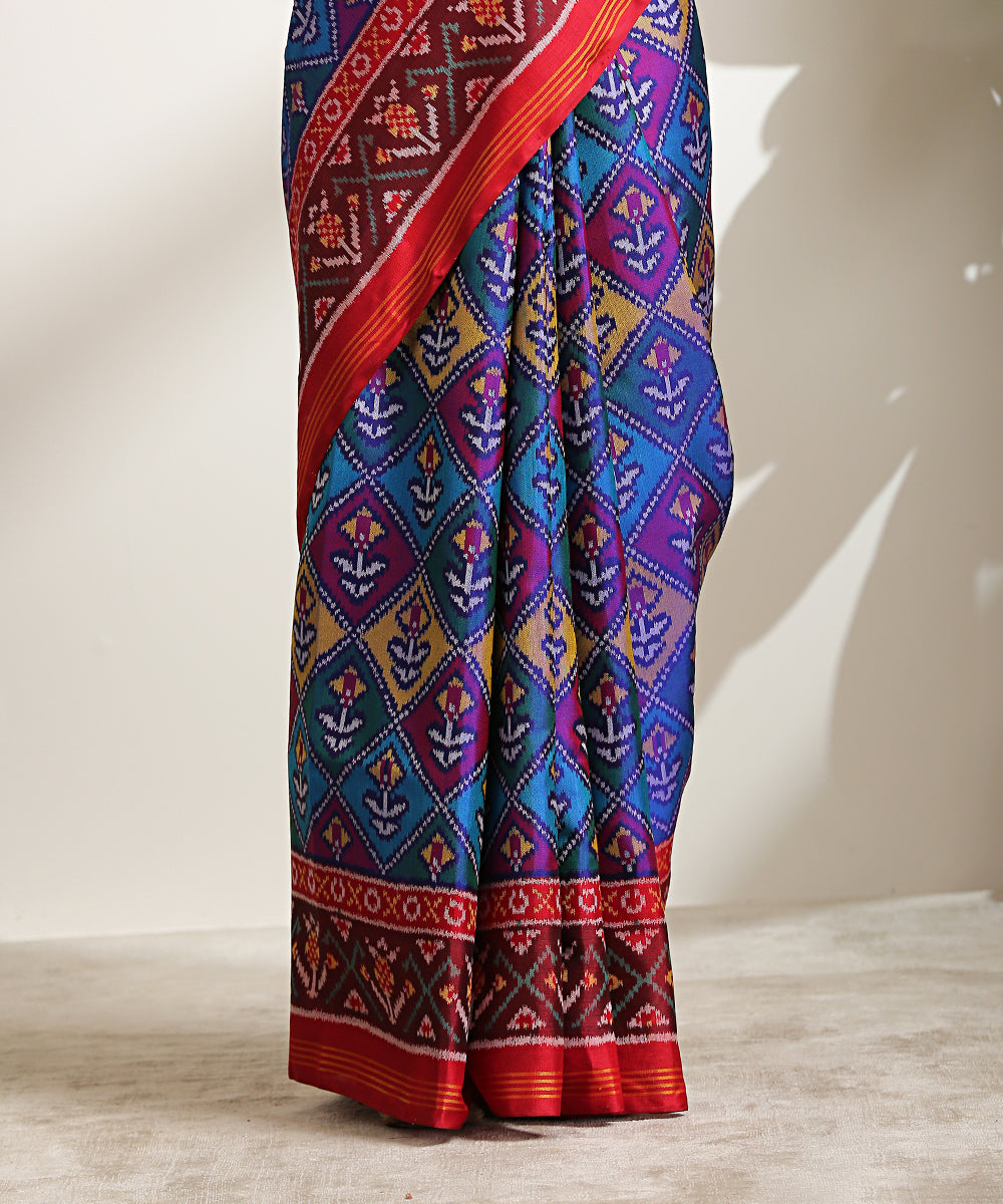 Handloom_Blue_And_Maroon_8_Ply_Pure_Mulberry_Silk_Patola_Saree_WeaverStory_04