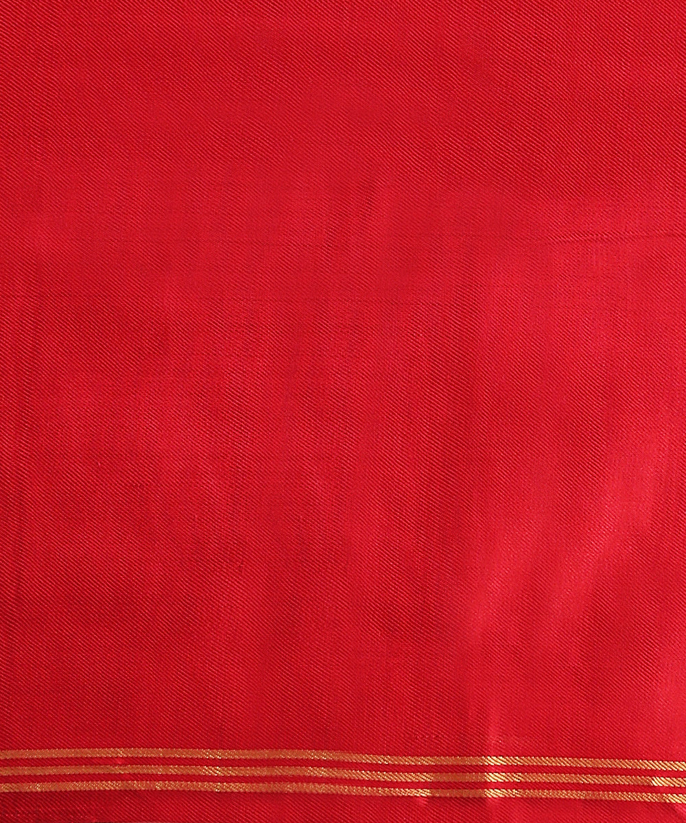 Handloom_Purple_Twill_Weave_Pure_Mulberry_Silk_Patola_Saree_With_Red_Border_WeaverStory_05