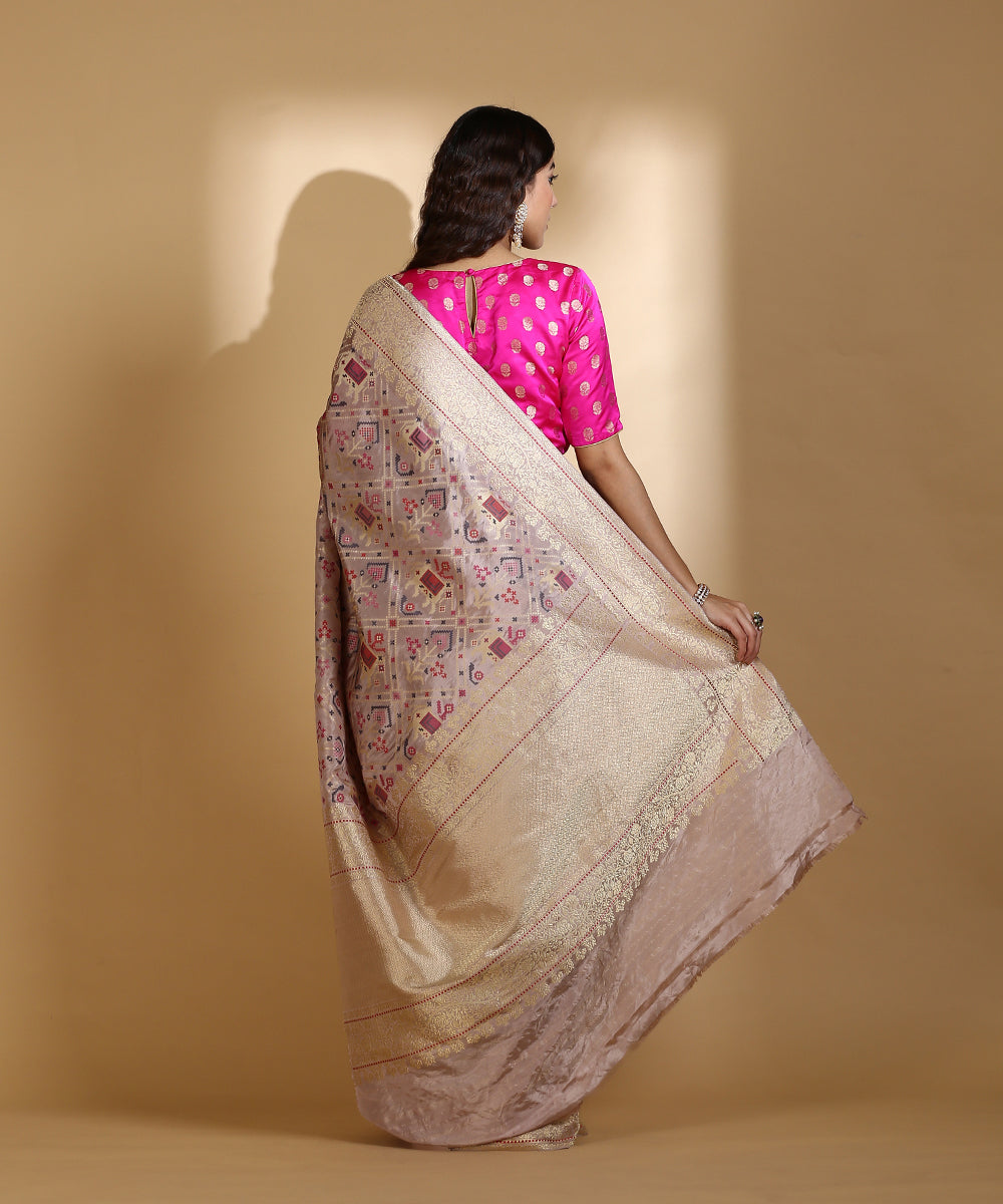 Light_Mauve_Handloom_Pure_Silk_Tissue_Banarasi_Patola_Saree_with_Cutwork_Weave_WeaverStory_03