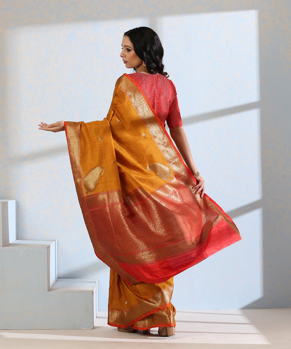 Mustard_Handloom_Striped_Dupion_Silk_Banarasi_Saree_With_Konia_Motifs_In_Antique_Zari_WeaverStory_03
