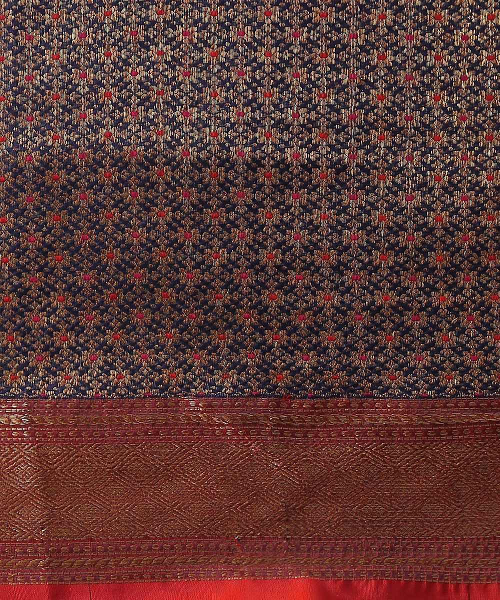 Handloom_Blue_Dupion_Silk_Banarasi_Saree_With_Red_Border_And_Antique_Zari_Booti_WeaverStory_05