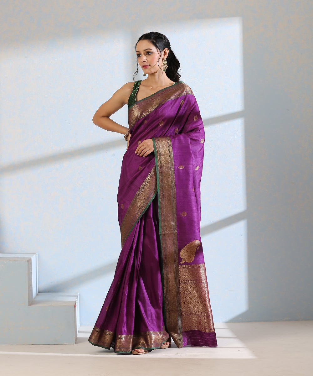 Purple_Handloom_Dupion_Silk_Banarasi_Saree_With_Green_Border_And_Antique_Zari_WeaverStory_02