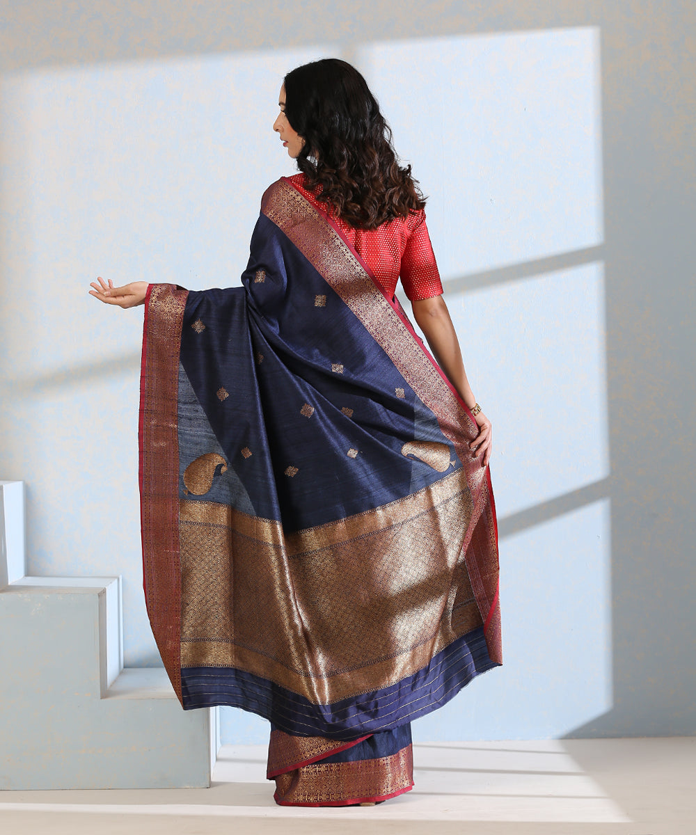 Blue_Handloom_Dupion_Silk_Banarasi_Saree_With_Red_Border_And_Antique_Zari_WeaverStory_03