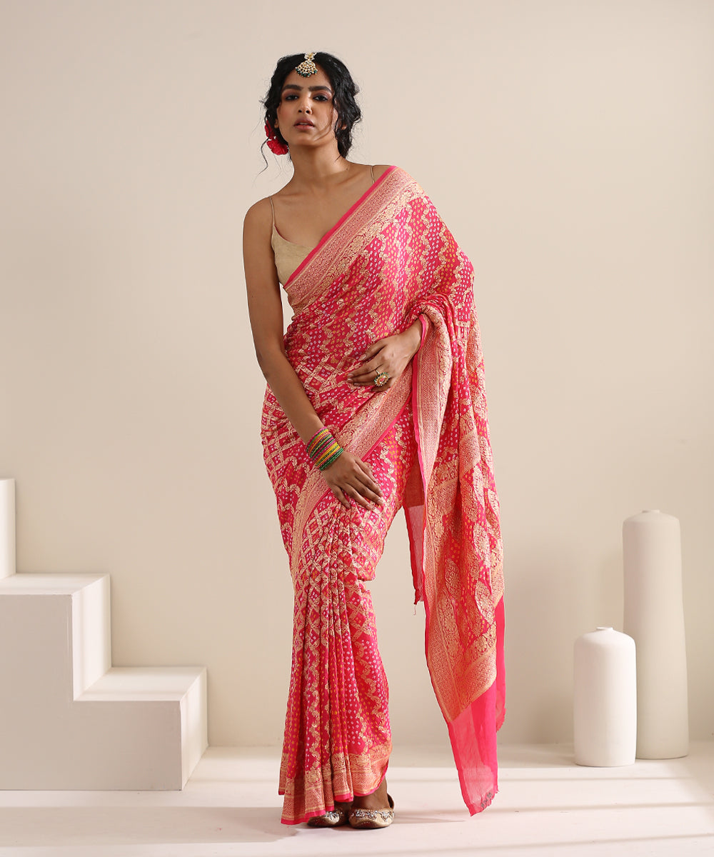 Coral_Pink_Handloom_Georgette_Banarasi_Bandhej_Saree_With_Zari_Pallu_WeaverStory_02