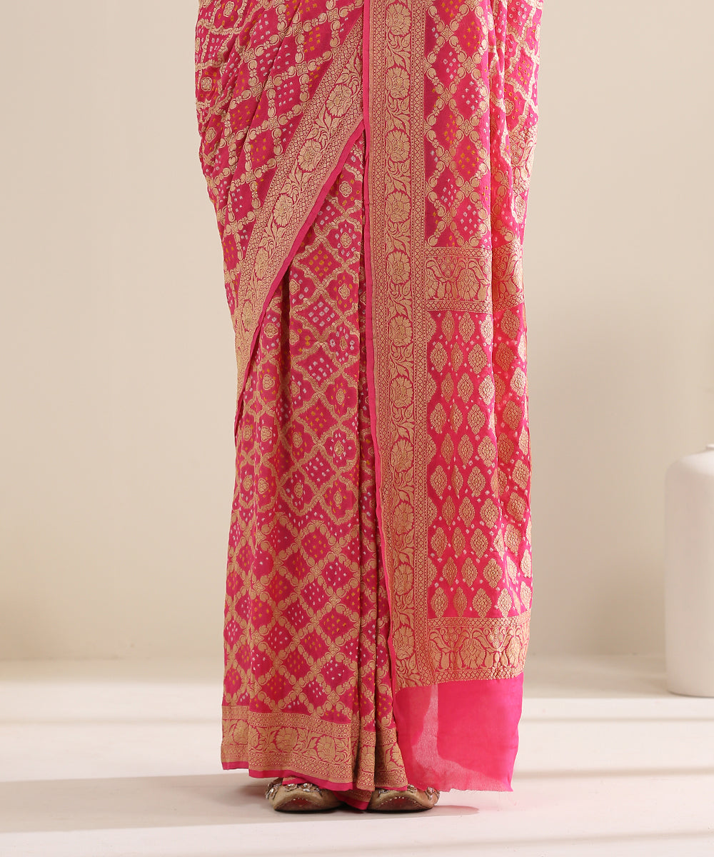 Candy_Pink_Handloom_Georgette_Banarasi_Bandhej_Saree_With_Diamond_Jaal_WeaverStory_04