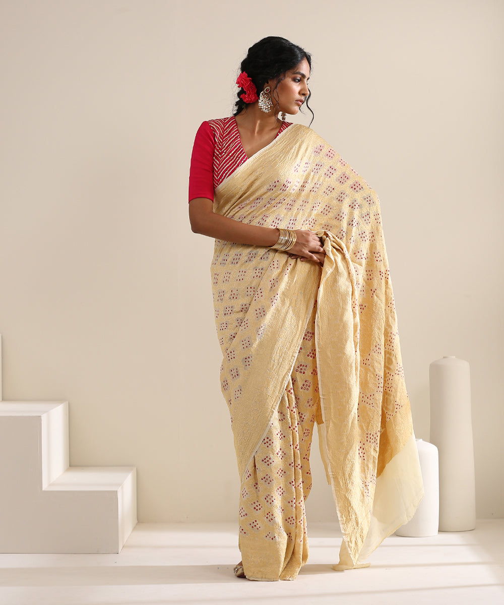 Handloom_Offwhite_Georgette_Banarasi_Bandhej_Saree_With_Cutwork_Weave_WeaverStory_02