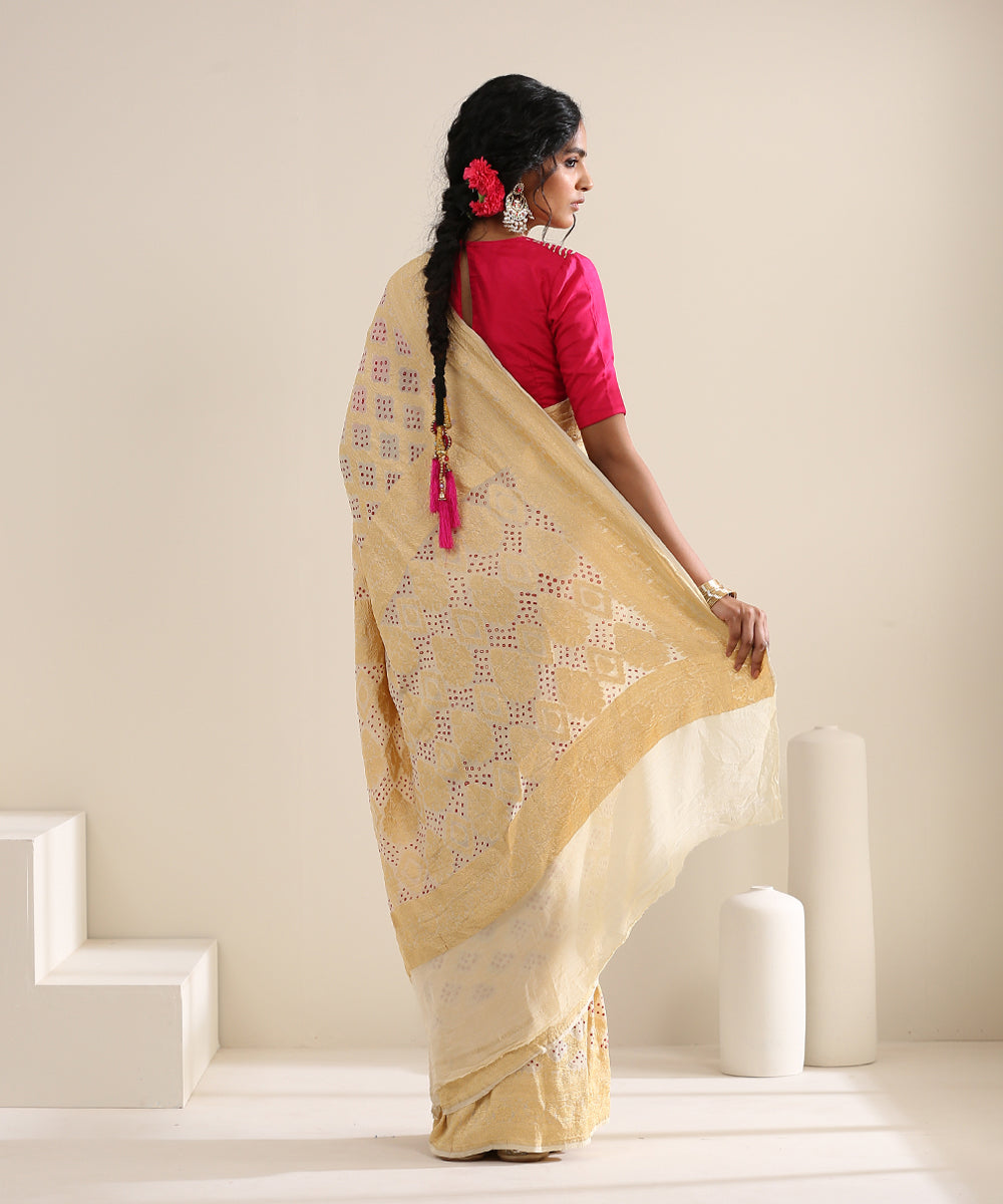 Handloom_Offwhite_Georgette_Banarasi_Bandhej_Saree_With_Cutwork_Weave_WeaverStory_03