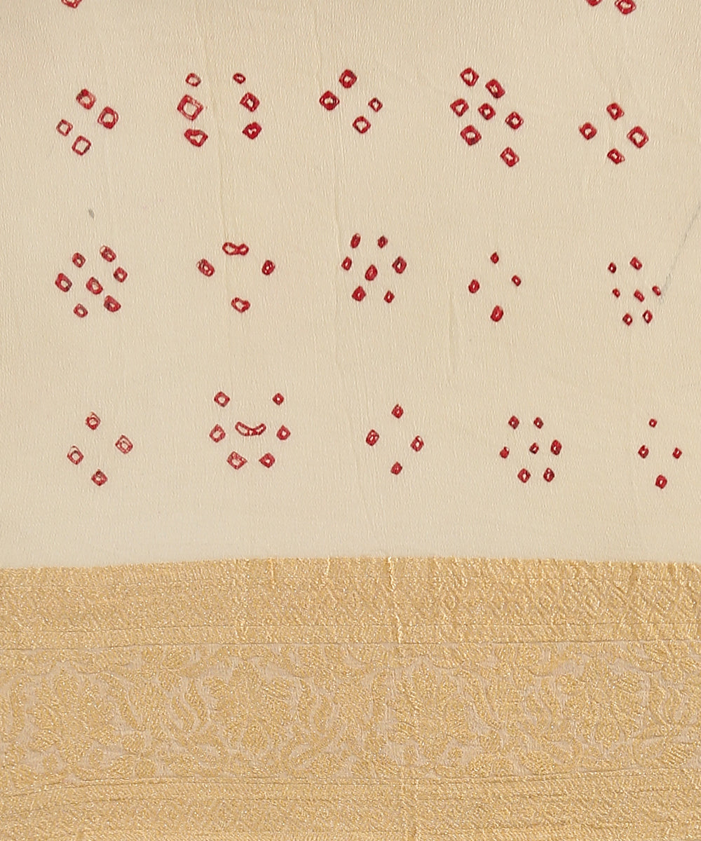 Handloom_Offwhite_Georgette_Banarasi_Bandhej_Saree_With_Cutwork_Weave_WeaverStory_05