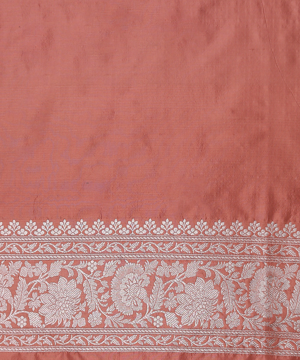 Handloom_Peach_Pure_Katan_Silk_Banarasi_Saree_with_Kimkhab_Weave_WeaverStory_05