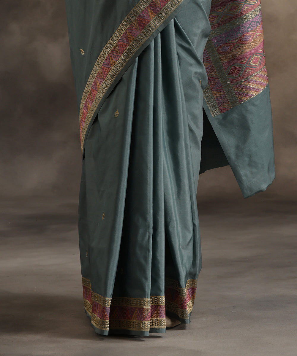 Grey_Handloom_Pure_Katan_Silk_Tanchoi_Banarasi_Saree_With_Meenakari_Border_WeaverStory_04