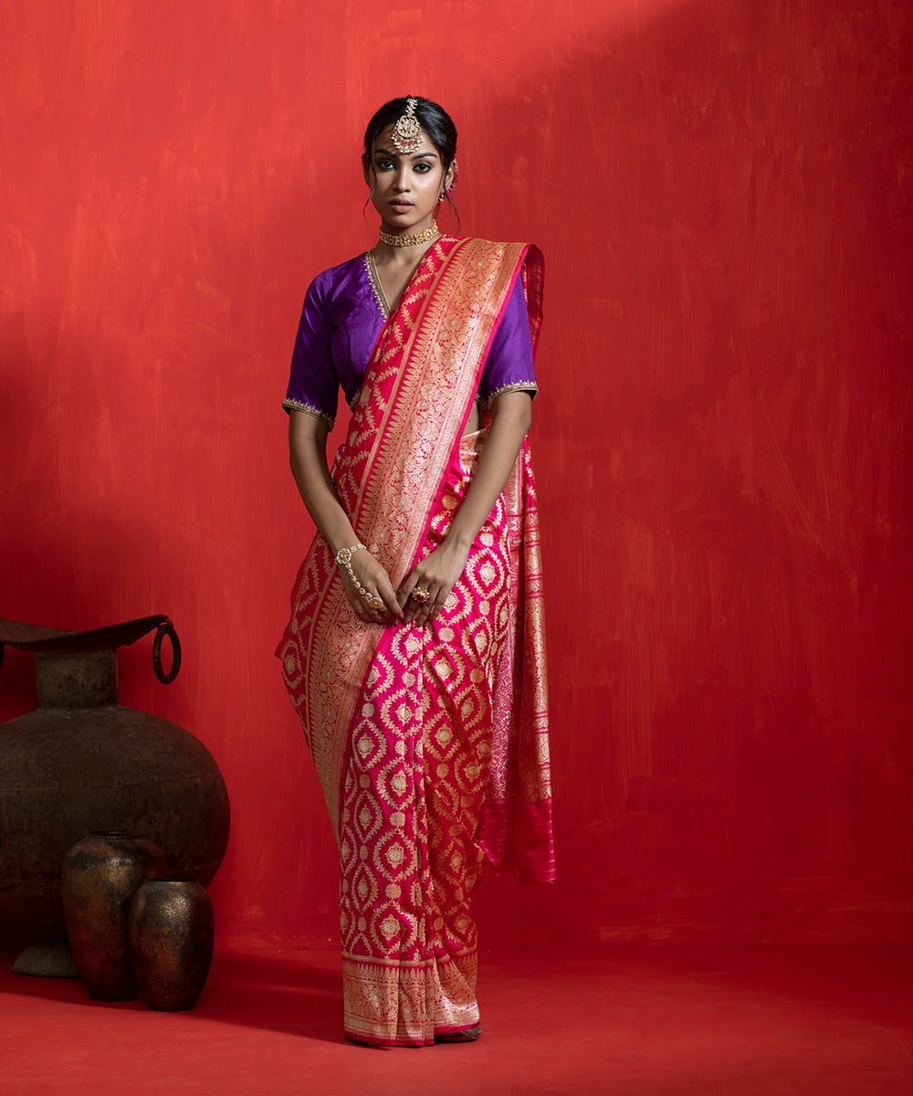 Pink_Handloom_Pure_Katan_Silk_Meenakari_Banarasi_Saree_With_Kadhwa_Jaal_WeaverStory_02