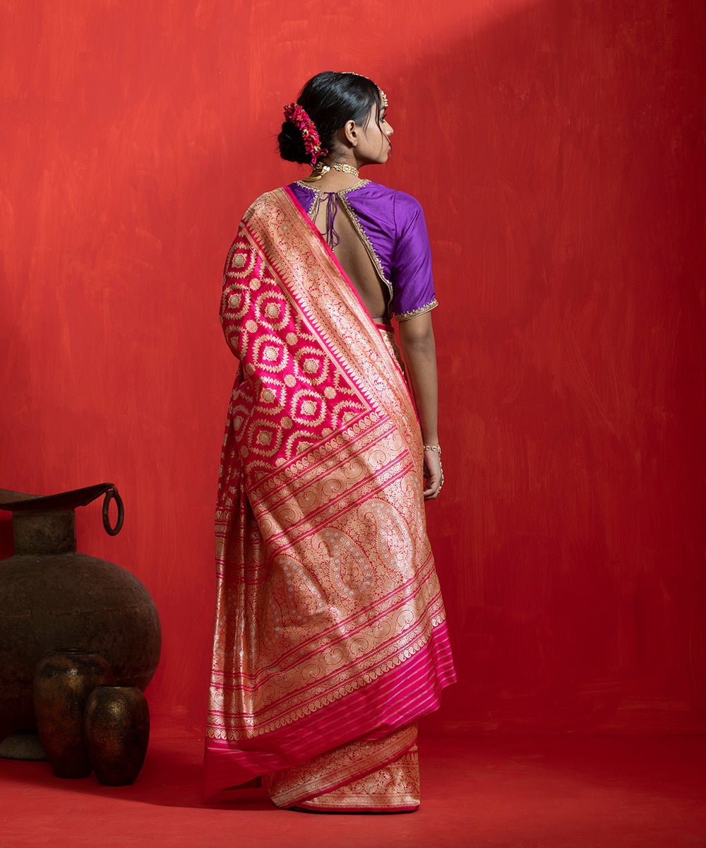 Pink_Handloom_Pure_Katan_Silk_Meenakari_Banarasi_Saree_With_Kadhwa_Jaal_WeaverStory_03