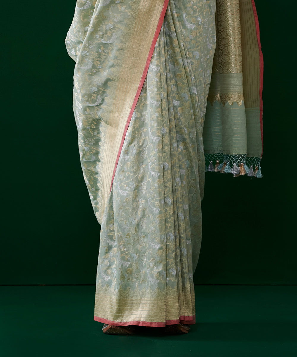 Pista_Green_Handloom_Pure_Katan_Silk_Handloom_Banarasi_Jangla_With_Intricate_Weave_WeaverStory_04