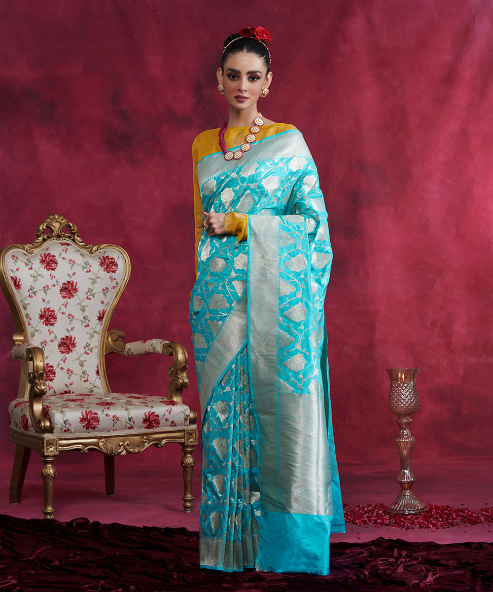Handloom_Sky_Blue_Pure_Katan_Silk_Banarasi_Jangla_Saree_In_Cutwork_Weave_WeaverStory_02