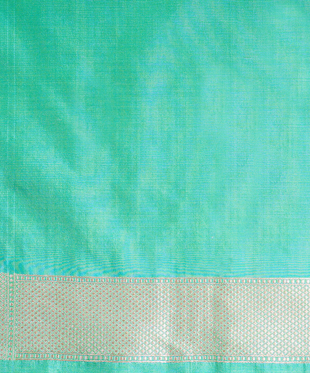 Handloom_Fresh_Green_Pure_Katan_Silk_Banarasi_Saree_With_Zari_Motifs_WeaverStory_05