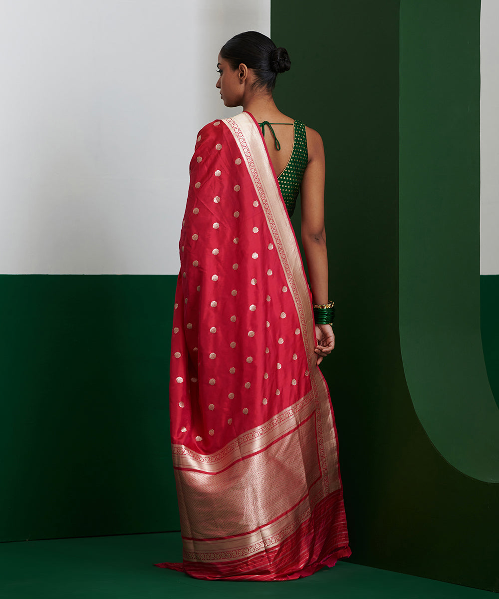 Handloom_Pink_Dual_Tone_Pure_Katan_Silk_Banarasi_Saree_With_Kadhwa_Ashrafi_Booti_WeaverStory_03