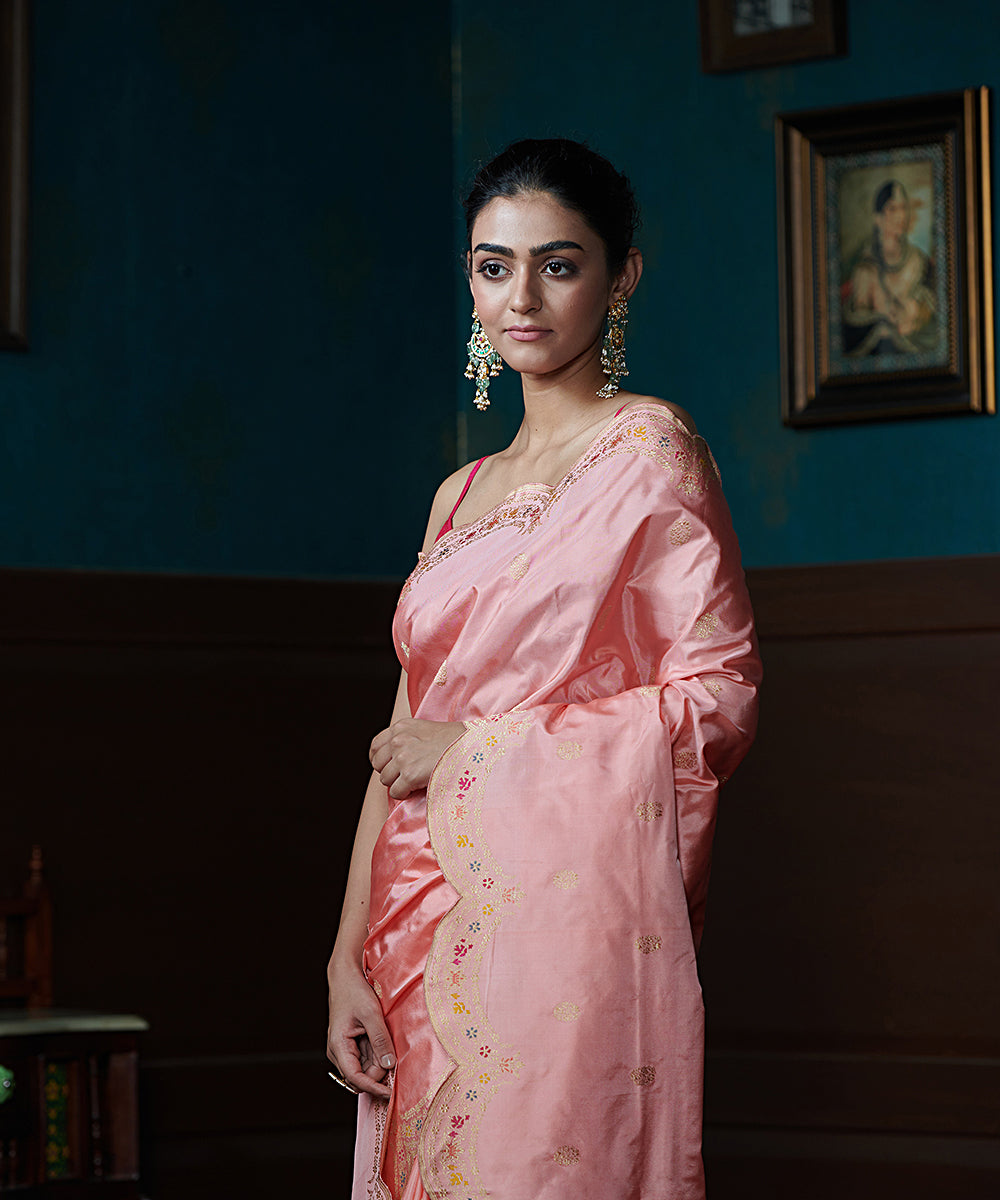 Peach_Handloom_Pure_Katan_Silk_Banarasi_Saree_With_Scalloped_Meenakari_Border_And_Pink_Blouse_WeaverStory_01