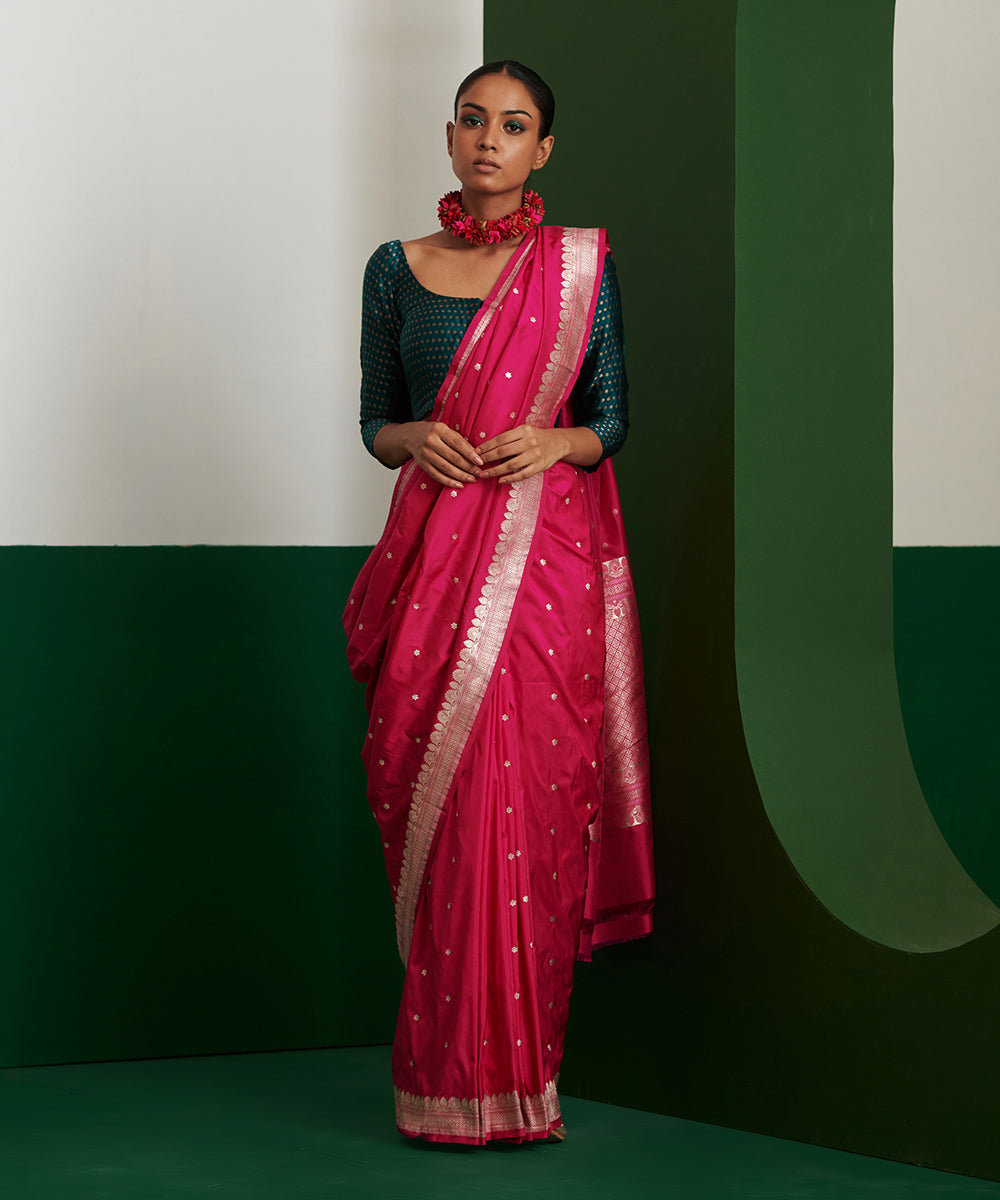 Pink_Dual_Tone_Handloom_Pure_Katan_Silk_Banarasi_Saree_With_Kadhwa_Ashrafi_Booti_WeaverStory_02