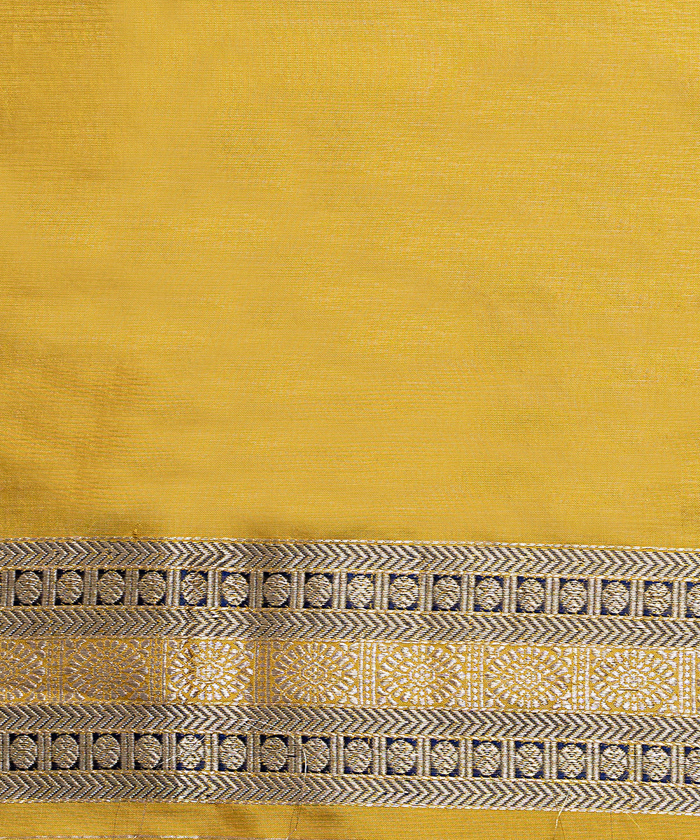 Handloom_Rose_Pink_Pure_Katan_Silk_Banarasi_Saree_With_Yellow_Meenakari_Contrast_Border_WeaverStory_05