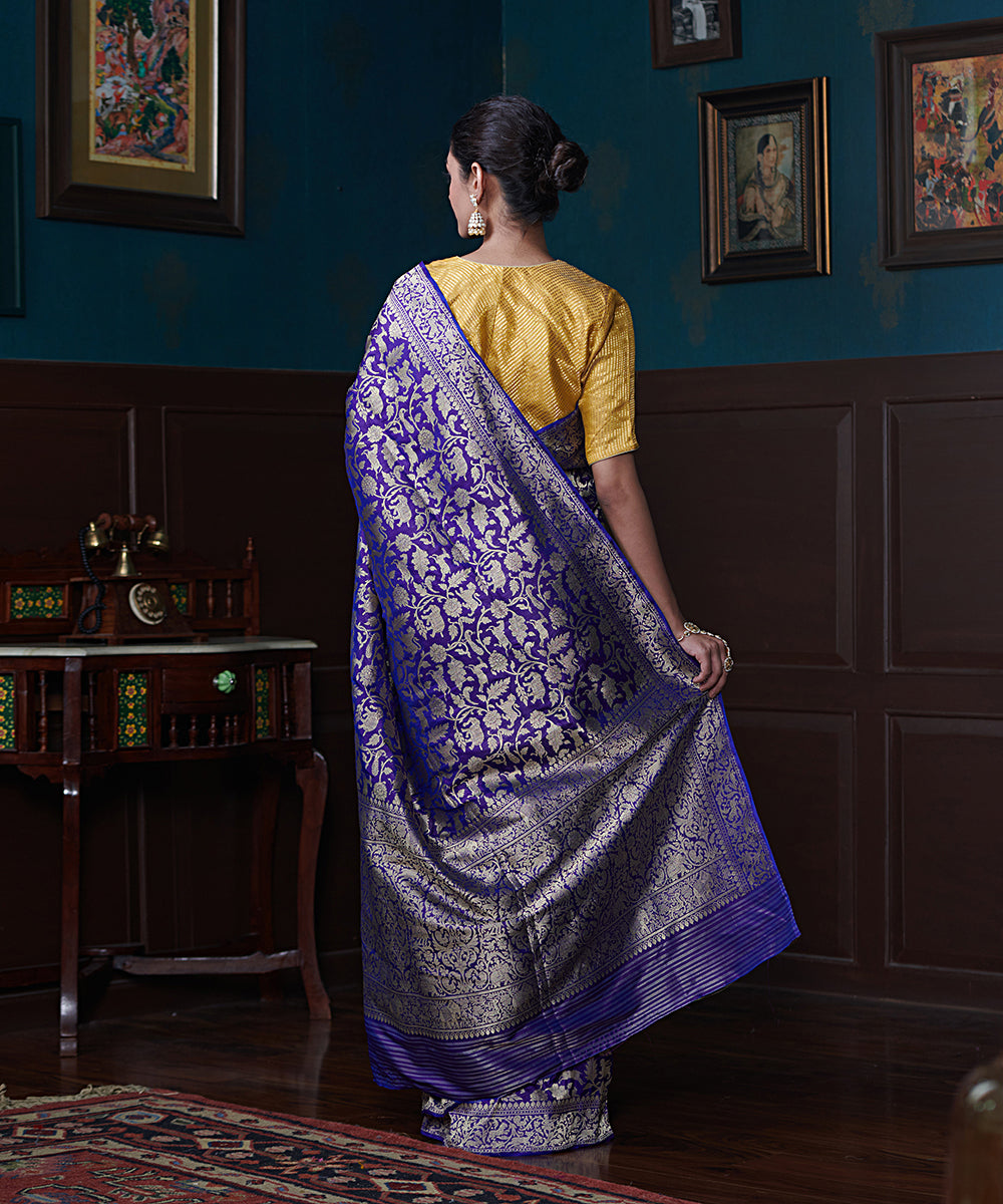 Purple_Handloom_Pure_Katan_Silk_Banarasi_Saree_With_Brocade_Zari_Shikargah_Motifs_WeaverStory_03