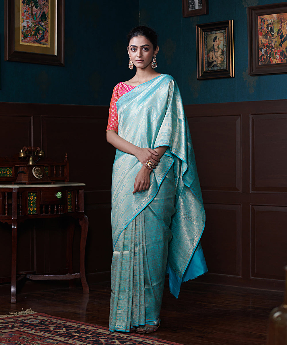 Handloom_Sky_Blue_Pure_Katan_Silk_Banarasi_Brocade_Saree_With_Pink_Blouse_WeaverStory_02