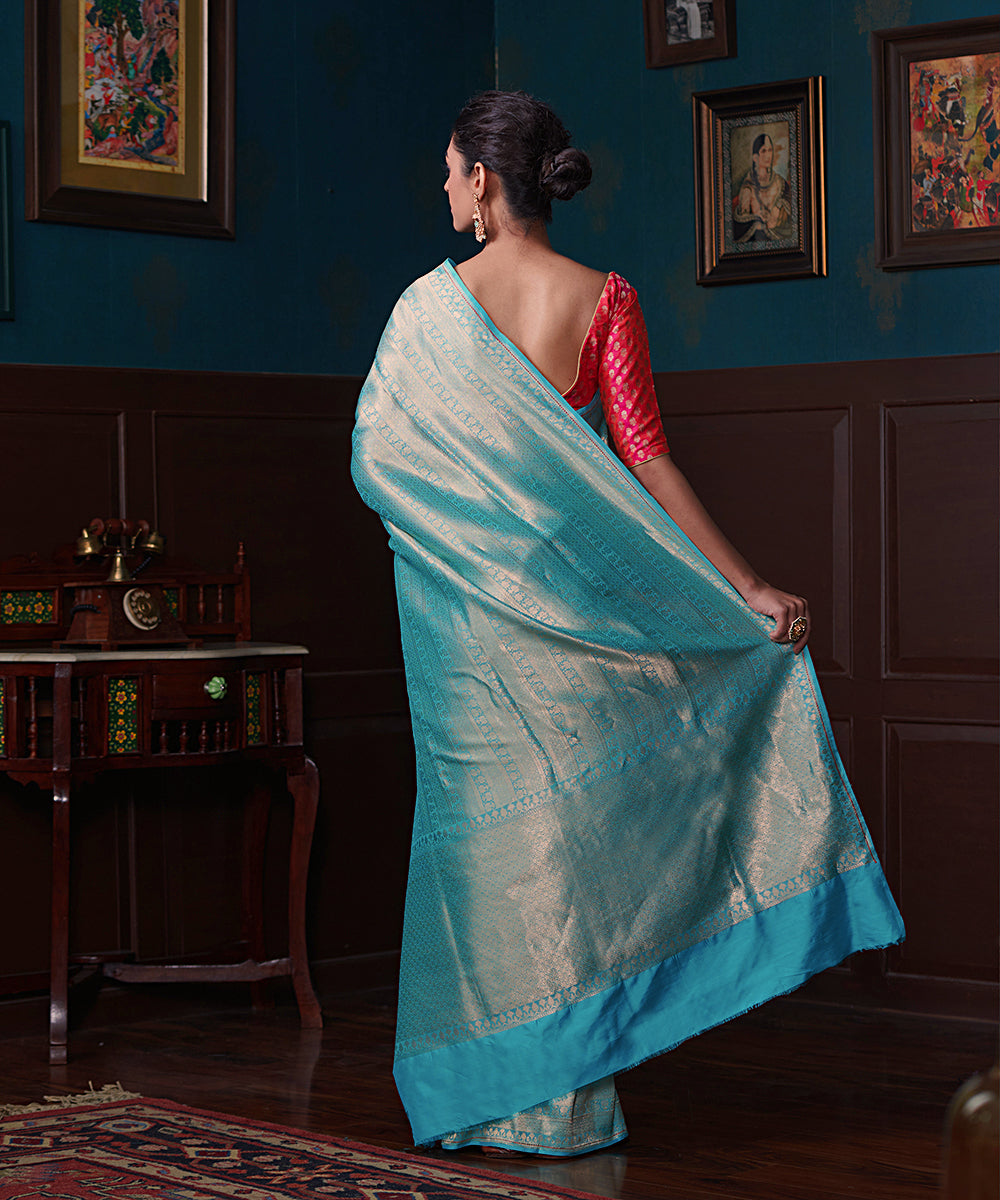 Handloom_Sky_Blue_Pure_Katan_Silk_Banarasi_Brocade_Saree_With_Pink_Blouse_WeaverStory_03