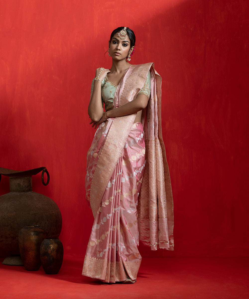 Soft_Pink_Handloom_Pure_Katan_Silk_Banarasi_Saree_With_Sona_Rupa_Aada_Jaal_WeaverStory_02