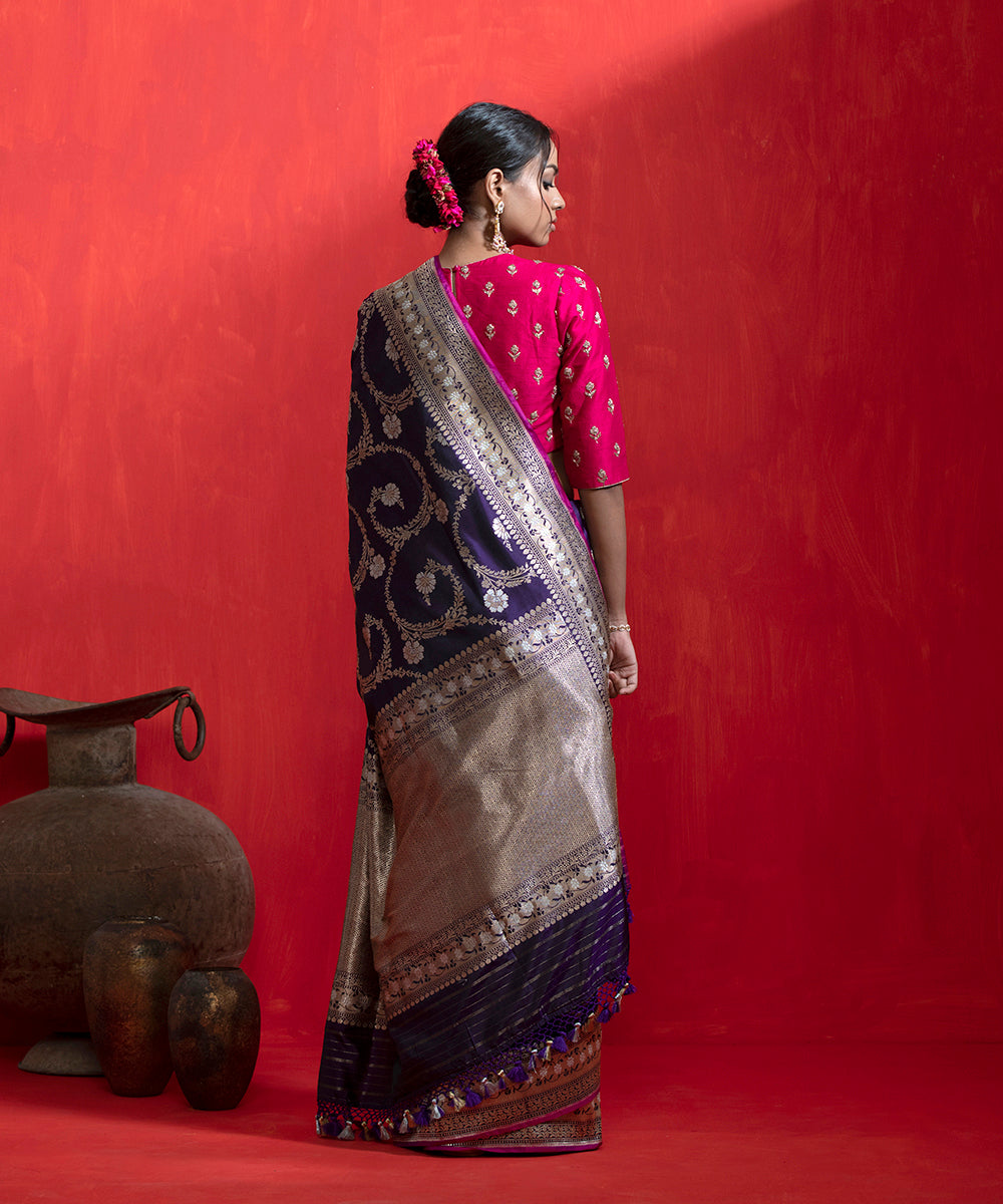 Purple_Handloom_Pure_Katan_Silk_Banarasi_Saree_With_Sona_Rupa_Kadhwa_Jaal_WeaverStory_03