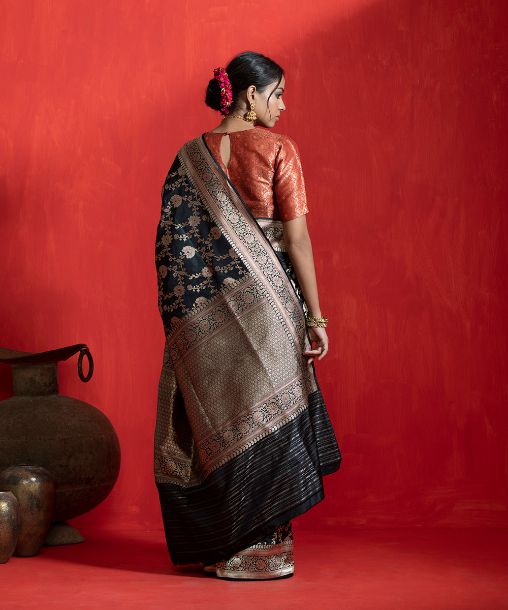 Black_Handloom_Pure_Katan_Silk_Saree_With_Kadhwa_Jaal_And_Meenakari_WeaverStory_03