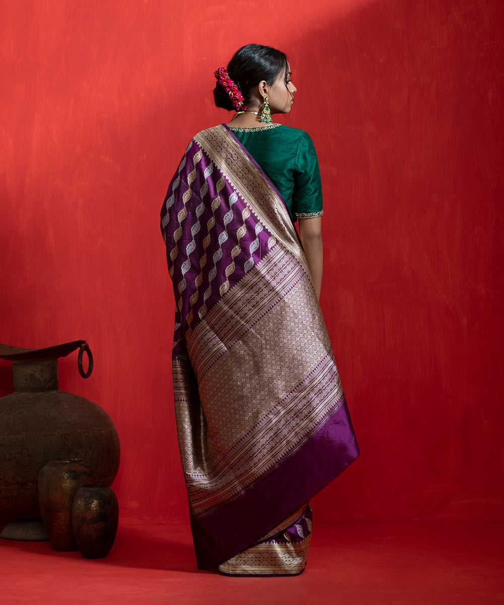 Handloom_Purple_Pure_Katan_Silk_Banarasi_Saree_With_Aada_Jaal_And_Peacocks_Motifs_WeaverStory_03