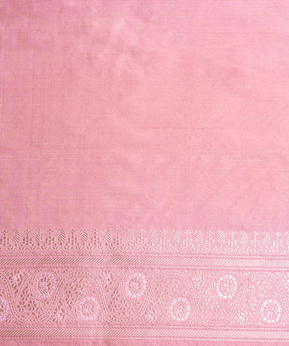 Handloom_Rose_Pink_Pure_Katan_Silk_Banarasi_Saree_With_Aada_Bel_WeaverStory_05