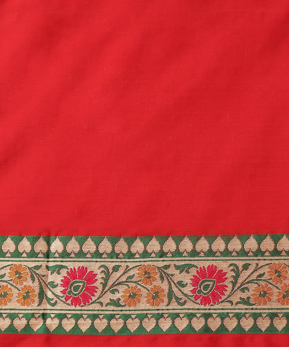 Handloom_Red_Pure_Katan_Silk_Meenakari_Banarasi_Patola_Saree_With_Floral_Paithani_Border_WeaverStory_05