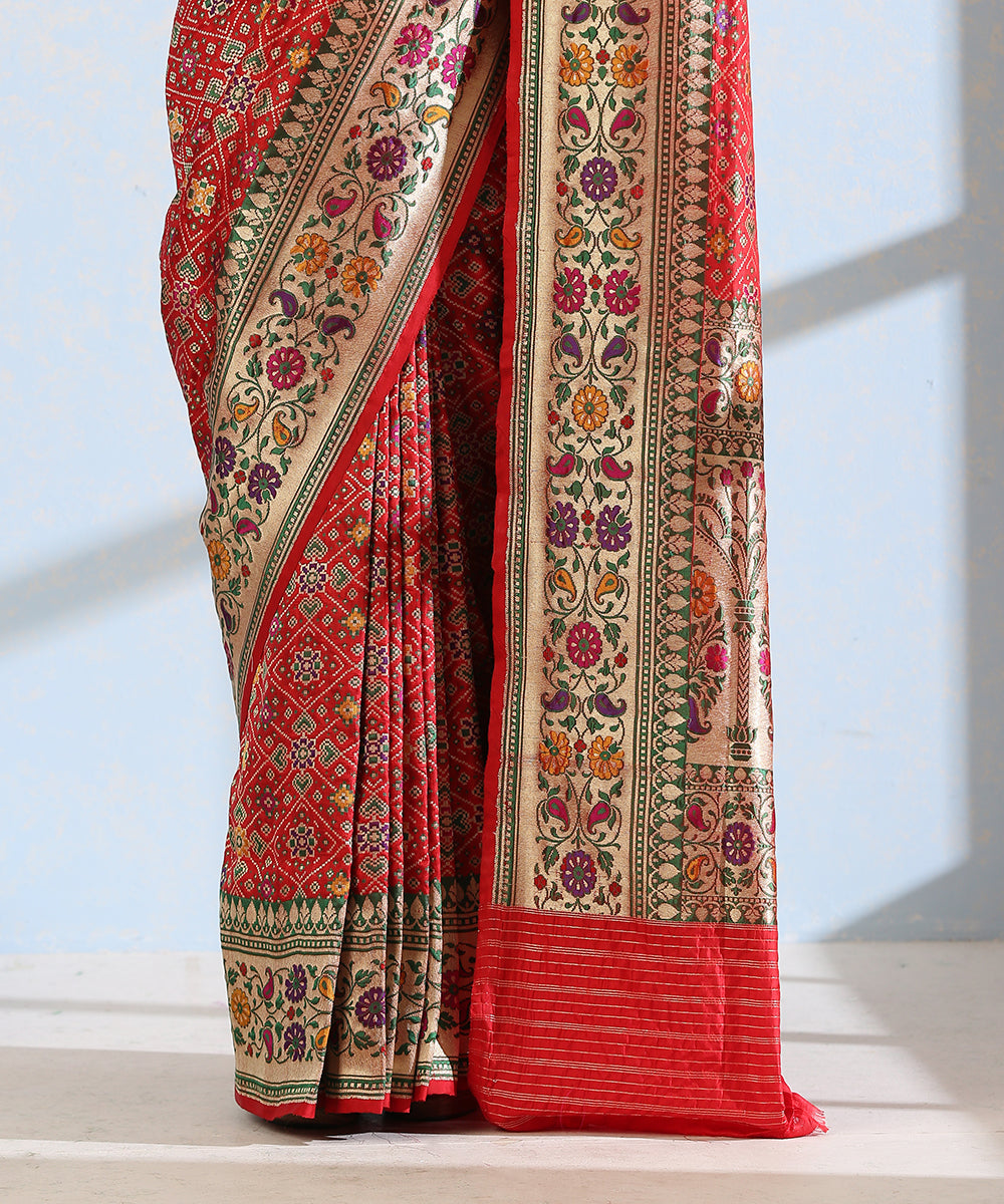 Handloom_Red_Pure_Katan_Silk_Meenakari_Banarasi_Patola_Saree_With_Floral_Paithani_Border_WeaverStory_04
