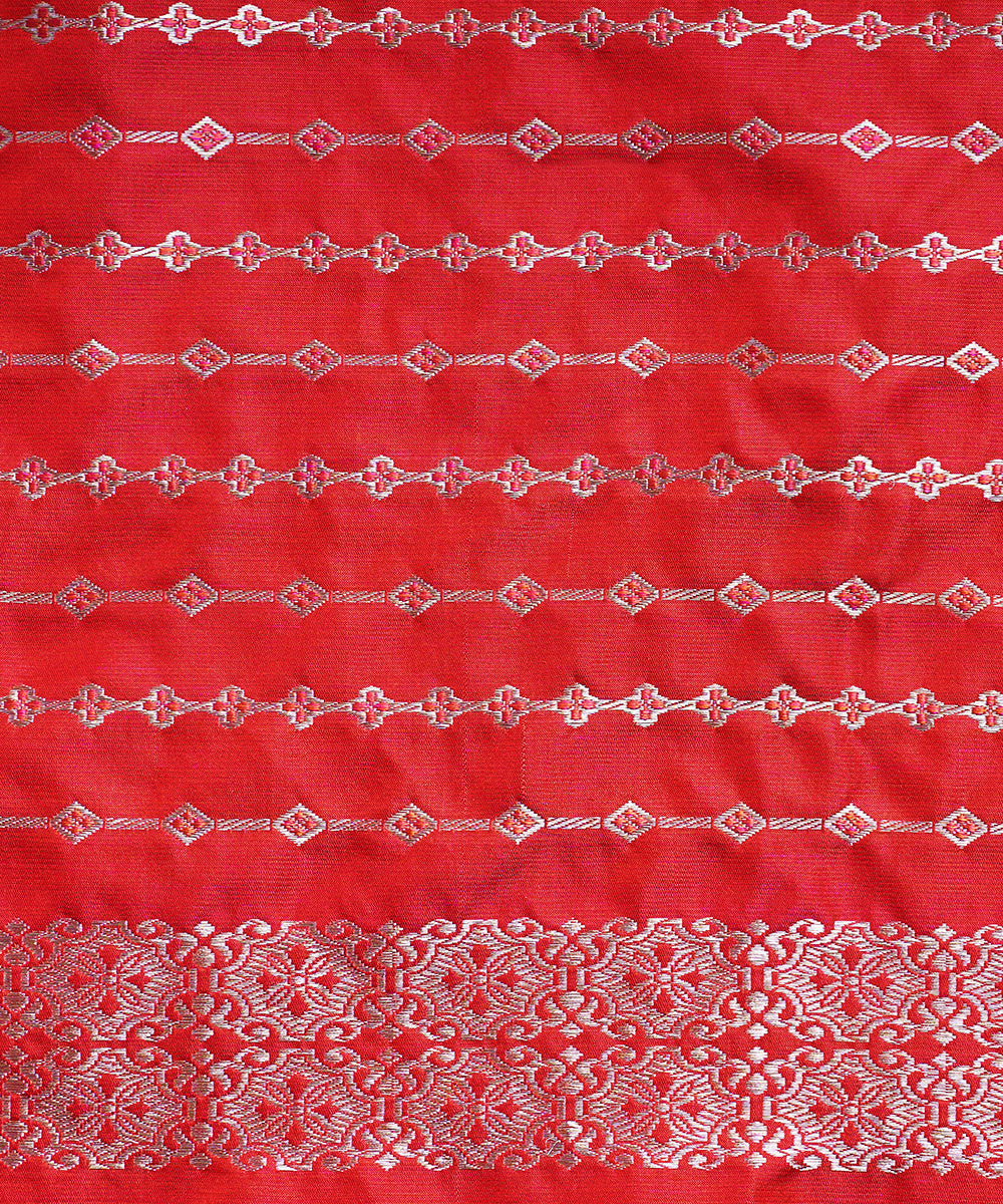 Pink_And_Orange_Handloom_Pure_Katan_Jamawar_Banarasi_Saree_WeaverStory_05