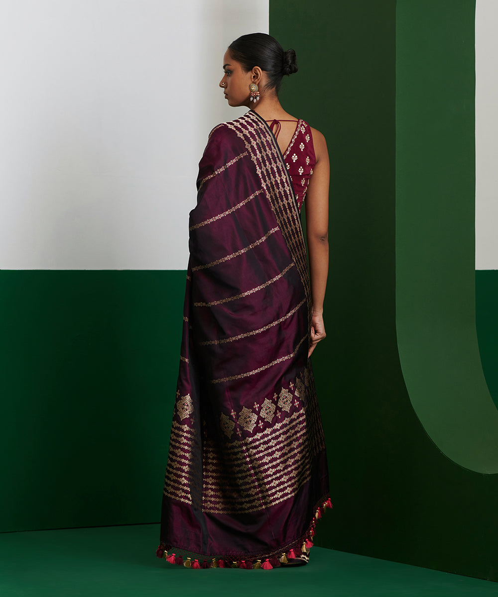 Dark_Wine_Handloom_Mashroo_Silk_Banarasi_Saree_With_Zari_Stripes_WeaverStory_03